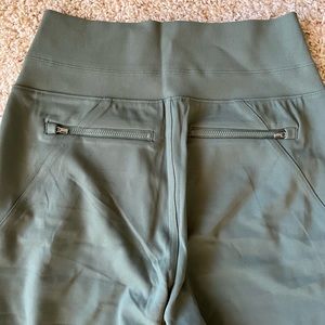 Athleta Venice Jogger size S. New with tags.